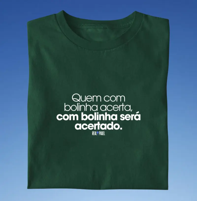 Quem com bolinha acerta, com bolinha será acertado