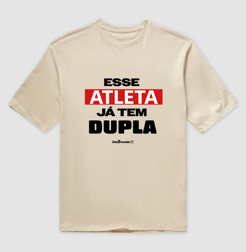 Oversized Esse atleta já tem dupla 