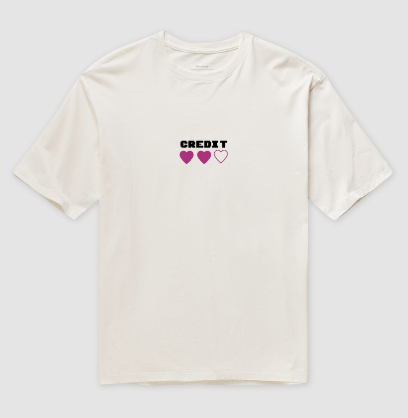Camiseta Oversized “Credit Hearts”