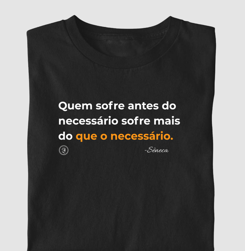Camiseta Filosofia Estoicismo Sêneca "Necessário"