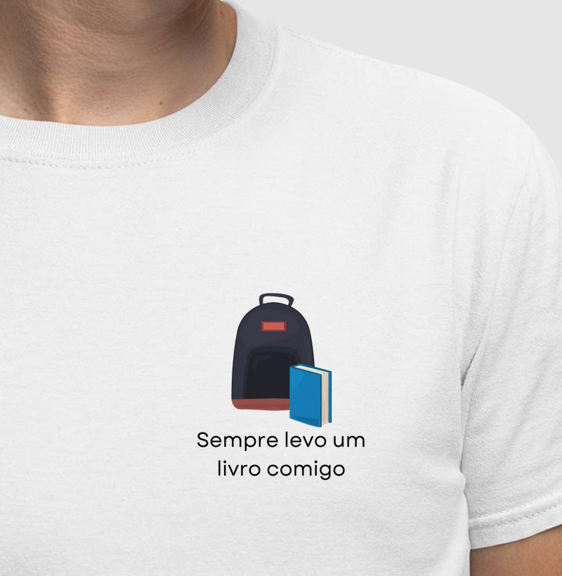 Camiseta | Sempre levo um livro comigo