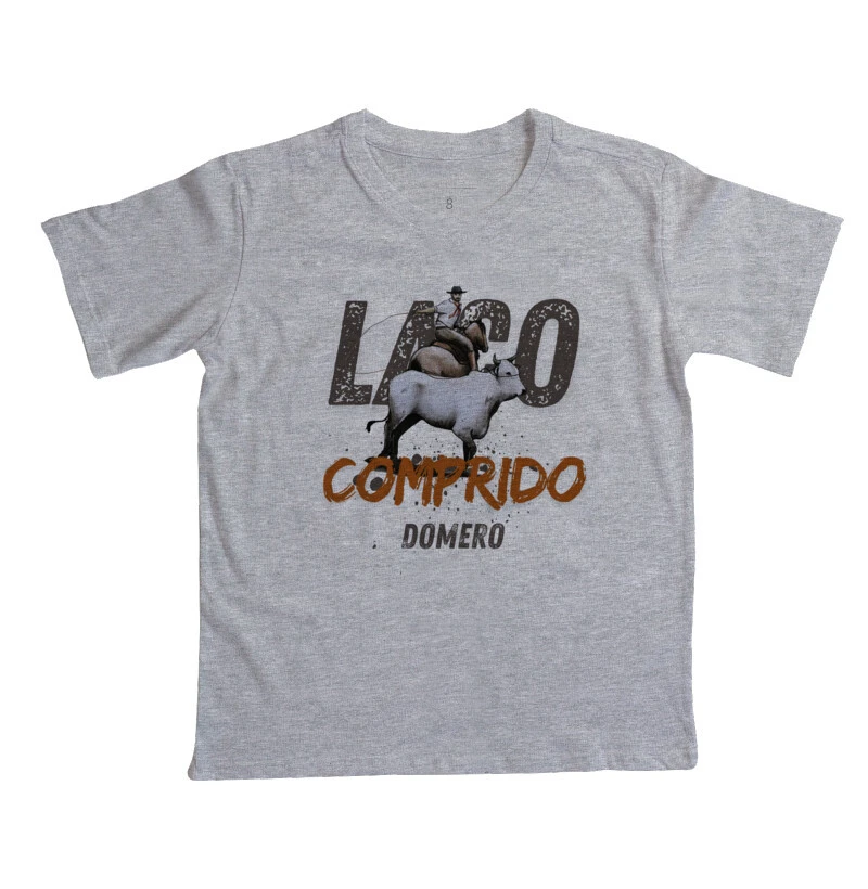 camiseta infantil sobre lombo
