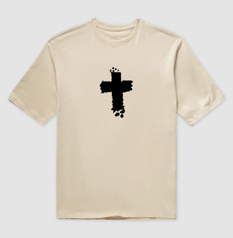 Cruz Minimalista: Camiseta Oversized - Fé e Estilo em Perfeita Harmonia