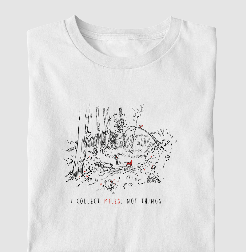 Camiseta Premium Red Dog - I Collect Miles (Natureza e Trilha)