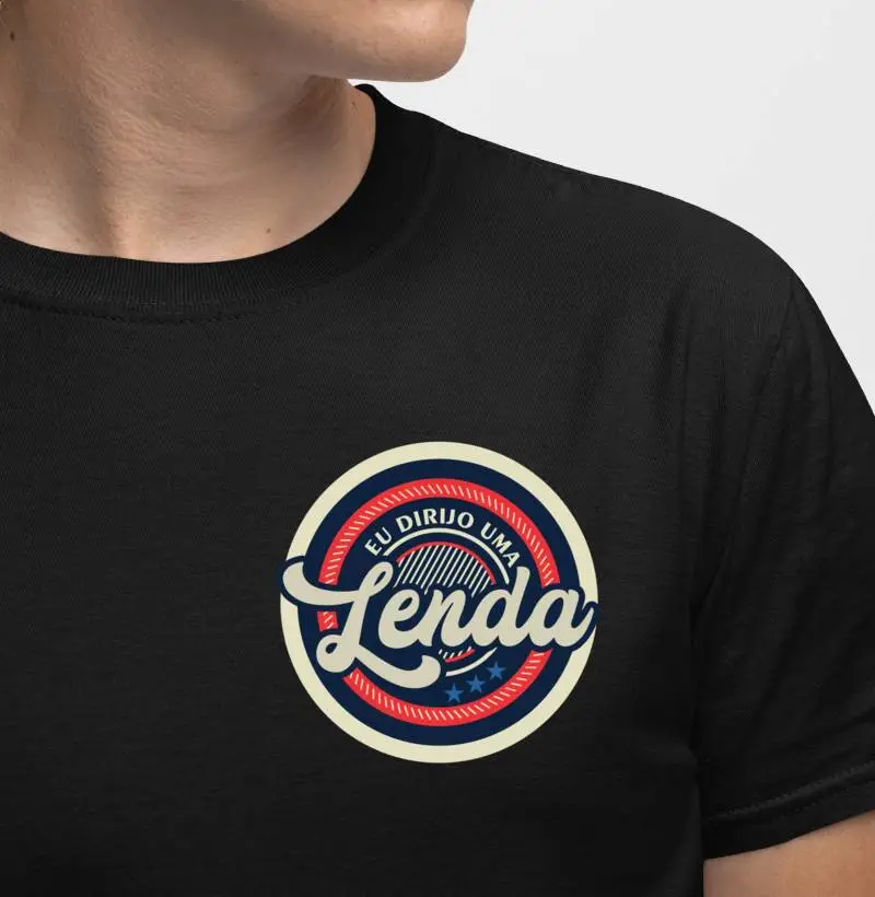 Camiseta Eu Dirijo uma Lenda