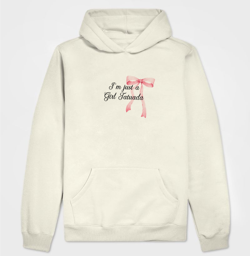 I'm just a girl tatuada 