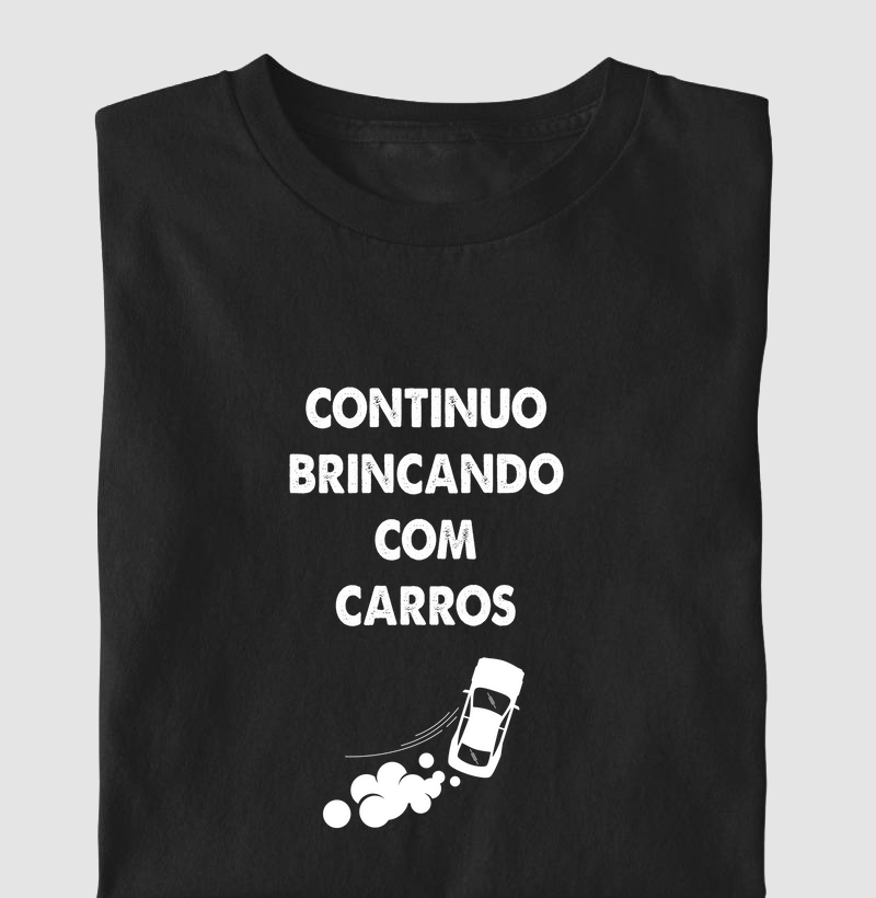 Brincando com Carros