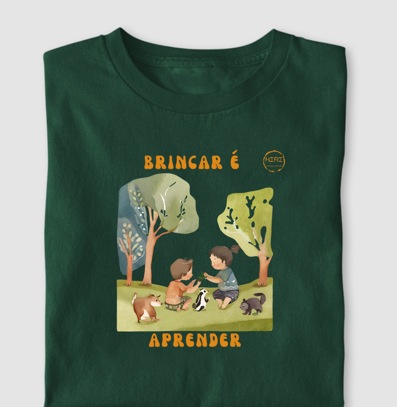 Camiseta KIRI - Brincar é Aprender
