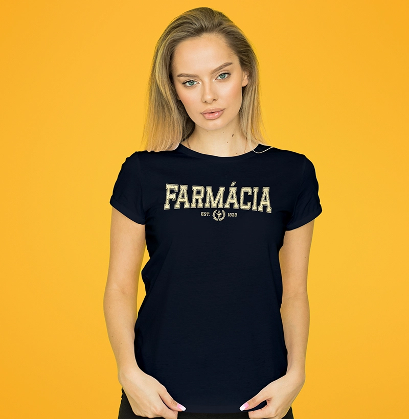 Camiseta Farmácia Premium Est. 1832 - feminina
