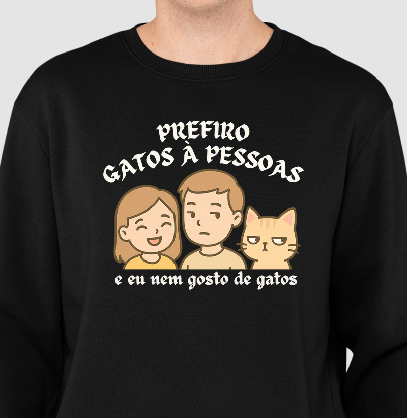 E EU NEM GOSTO DE GATOS