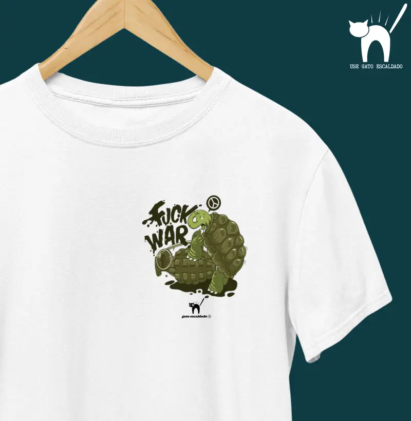 Camiseta Fuck War