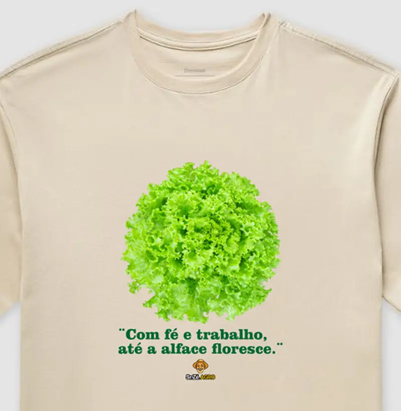 Com fé e trabalho, até a alface floresce.