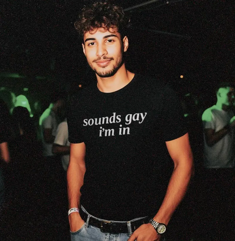 sounds gay i'm in | camiseta de algodão pima premium