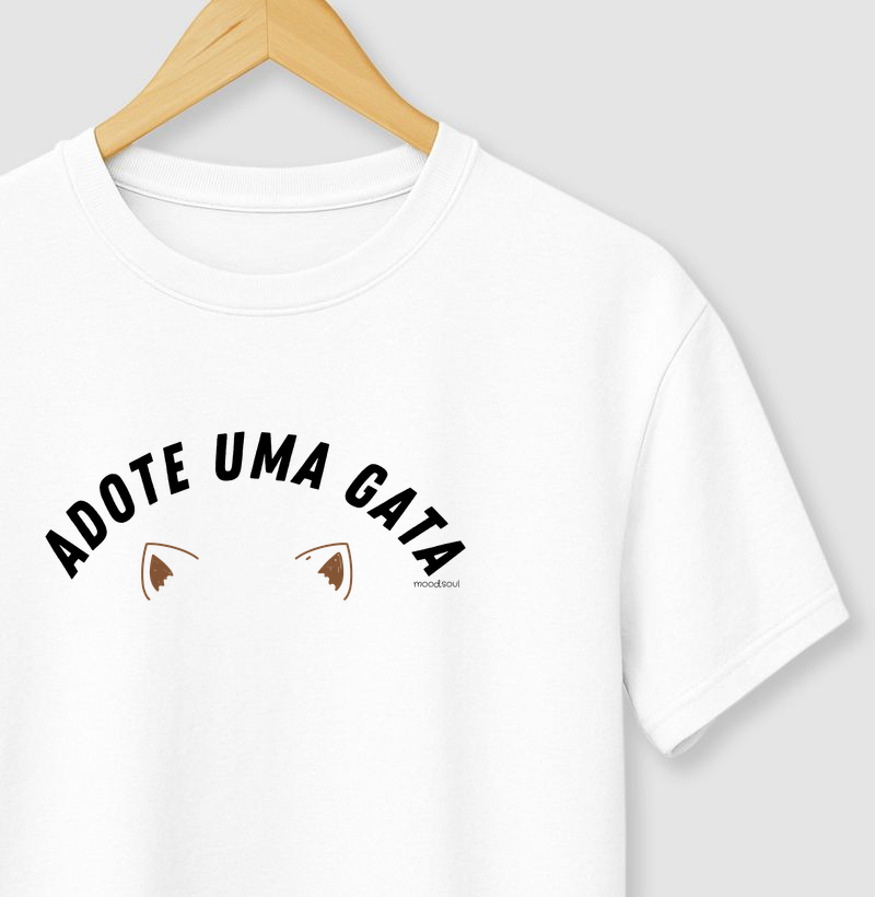 Adote uma gata