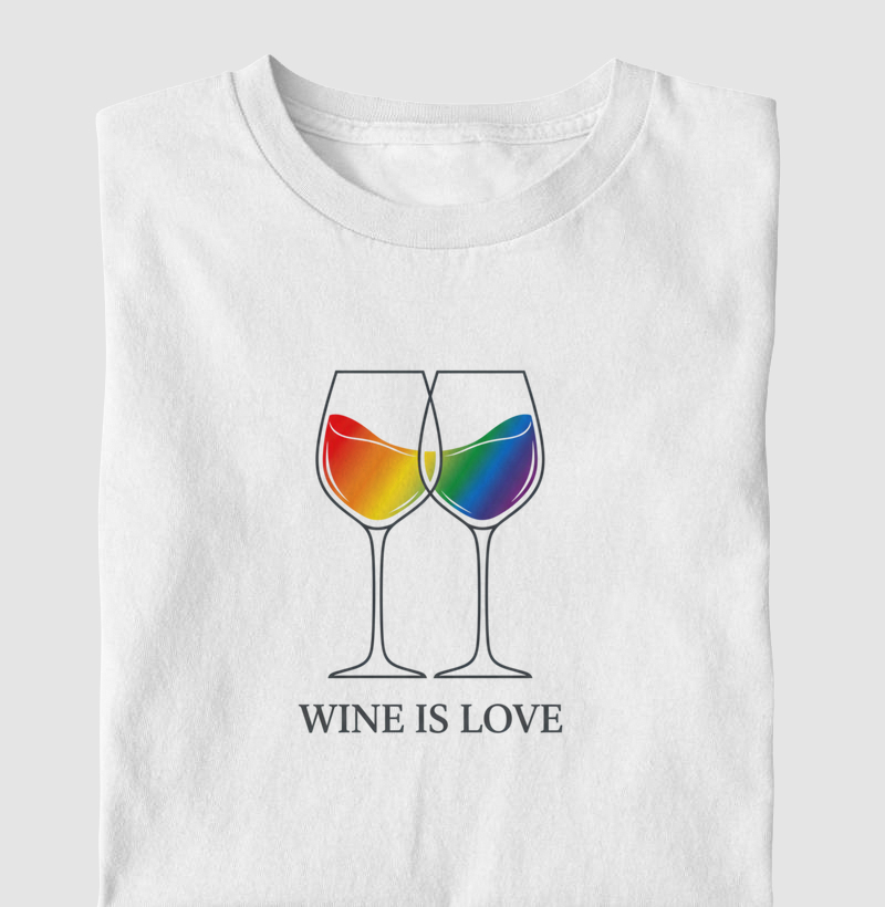Camiseta Wine is Love