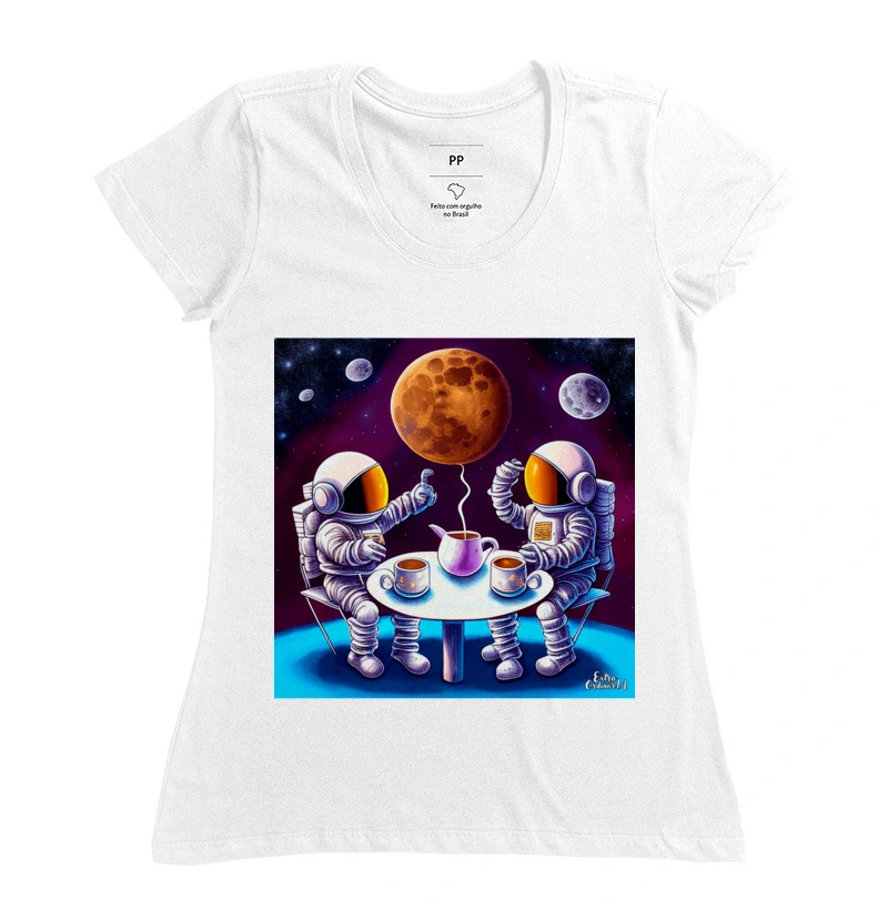 Astronautas Tomando Cafe no Espaço