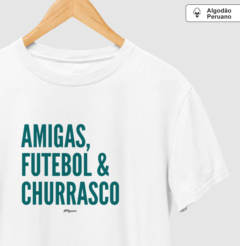 amigas, futebol e churrasco