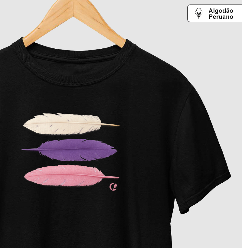Camiseta Algodão Peruano - Entre Penas e Tons