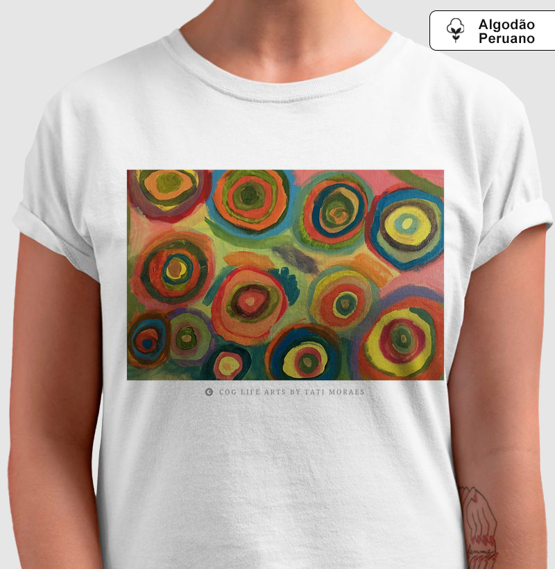 Camiseta Adulto Branca Espirais by Tati Moraes