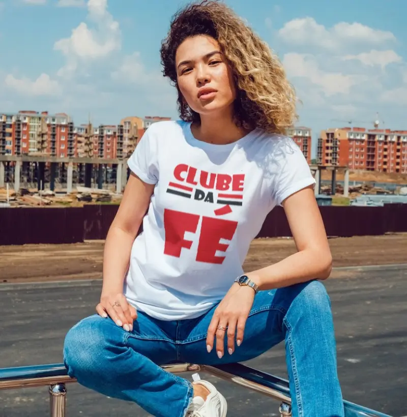 T-Shirt Clube da Fé (Branca)