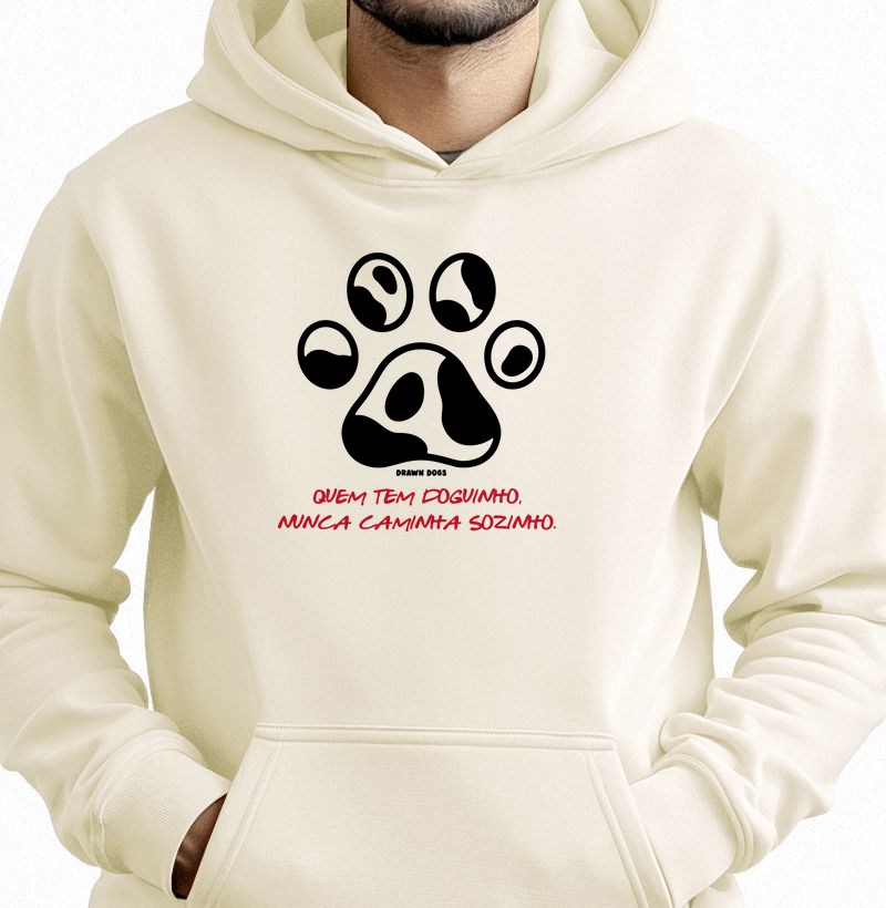 Quem tem doguinho, nunca caminha sozinho