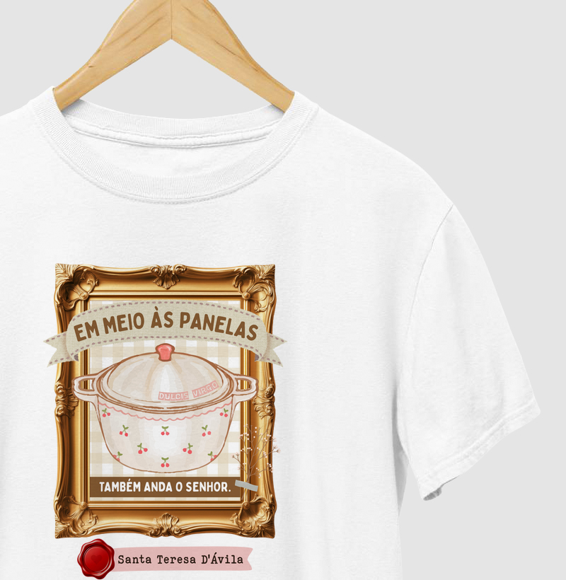 "Em meio às panelas, também anda o Senhor." - Santa Teresa D'Ávila