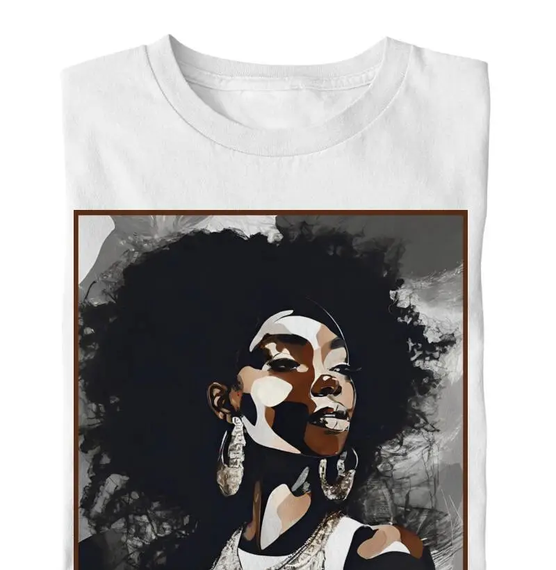 Camiseta Reserva Ink - Mulher Afro Expressando Atitude