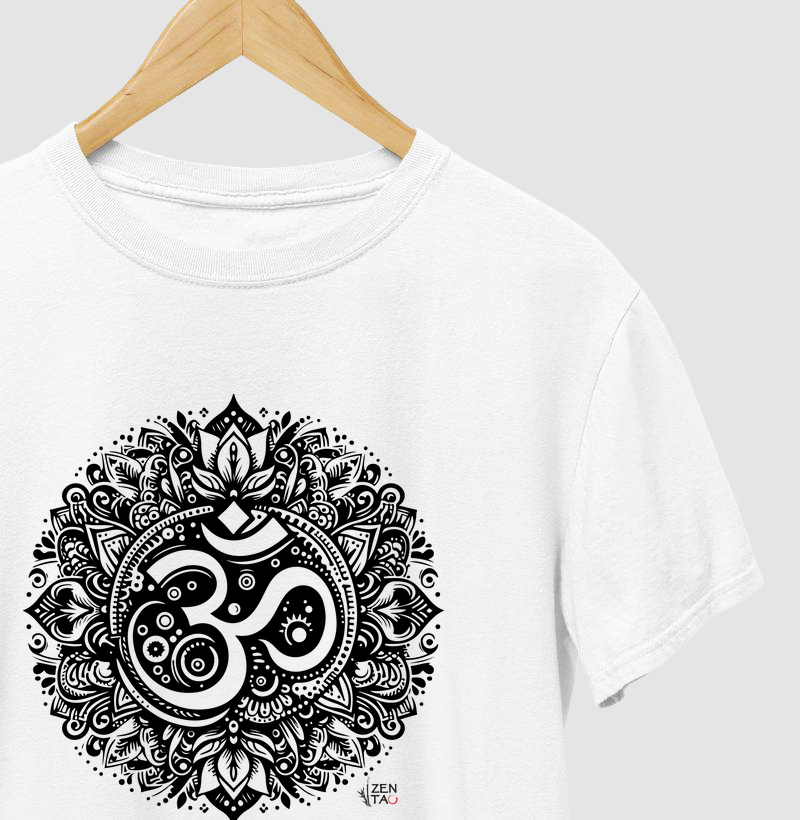 Yoga OM - Nascido em Lótus (estampa preta)