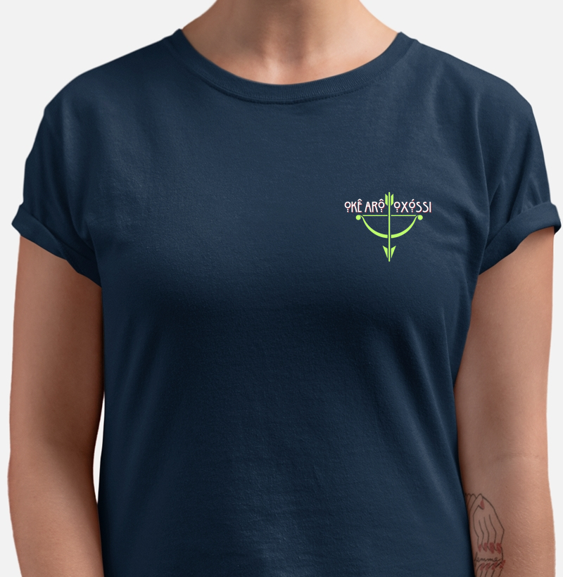 Camiseta Bls Akê Arô Oxóssi Sombreada Azul Marinho Feminina