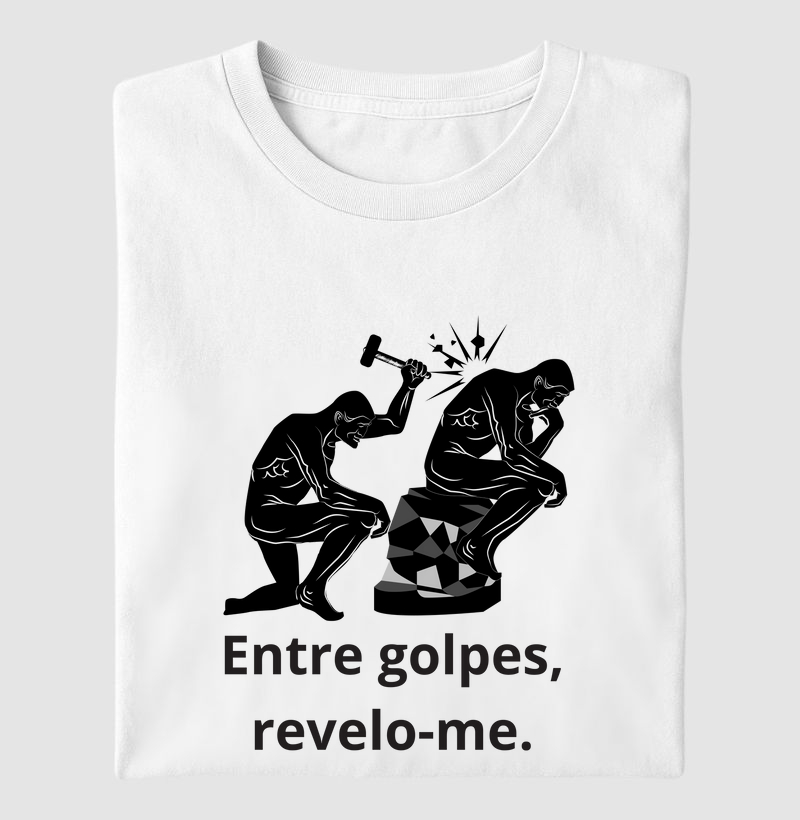 Entre golpes, revelo-me.
