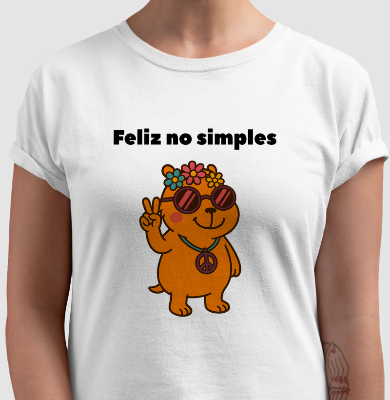 Capivara feliz no simples