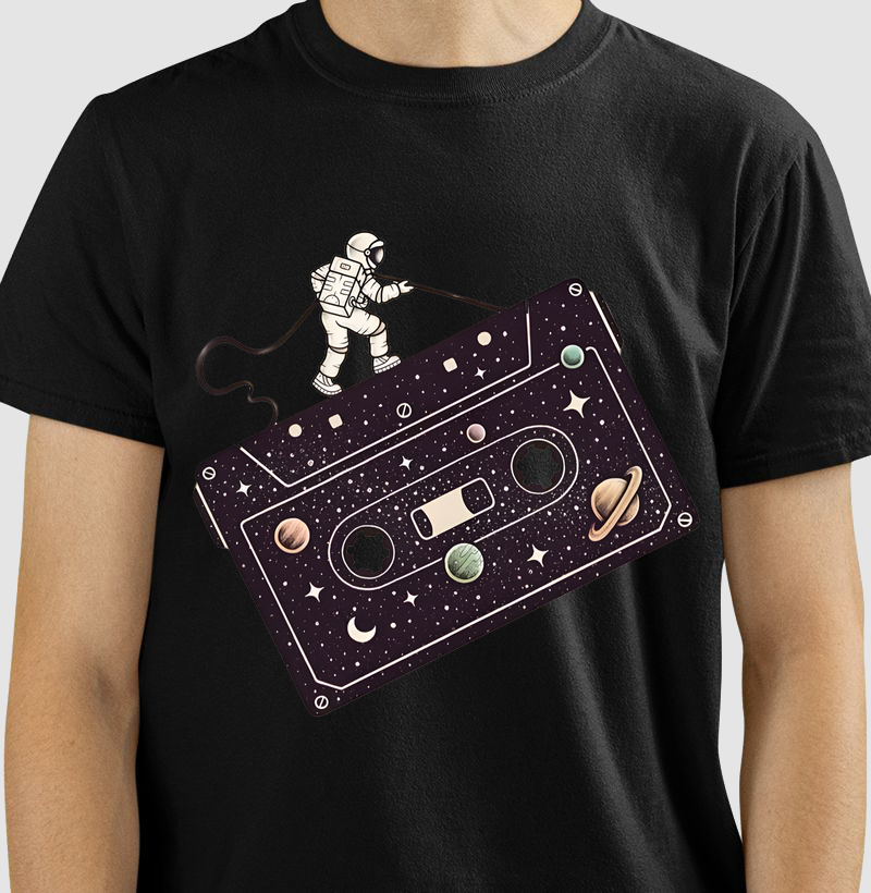 Astronaut scaling the K7