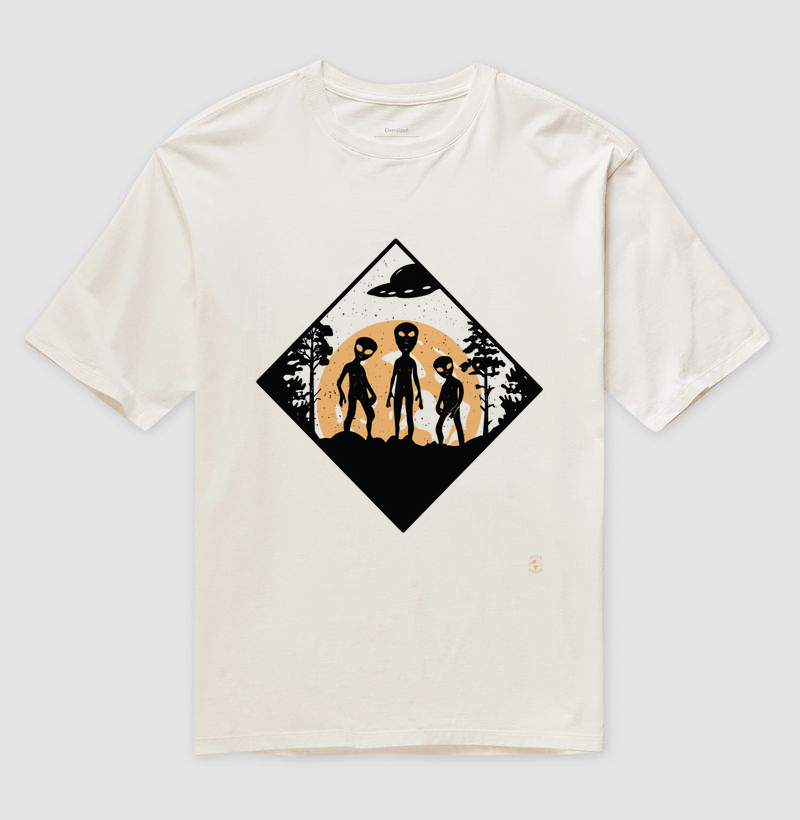Camiseta Oversized Coisas de Alien 2