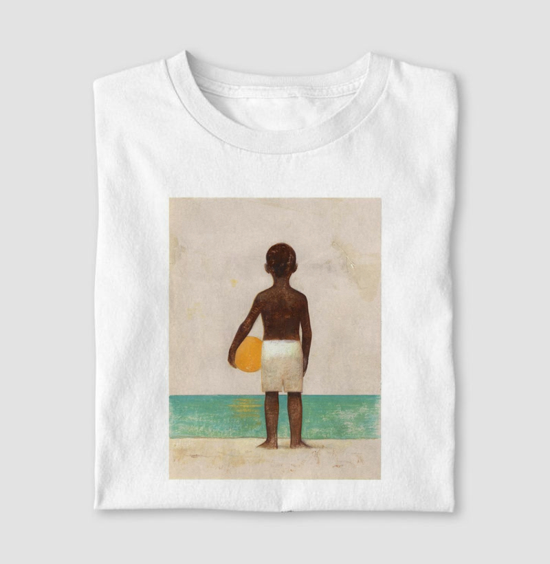 Menino na praia
