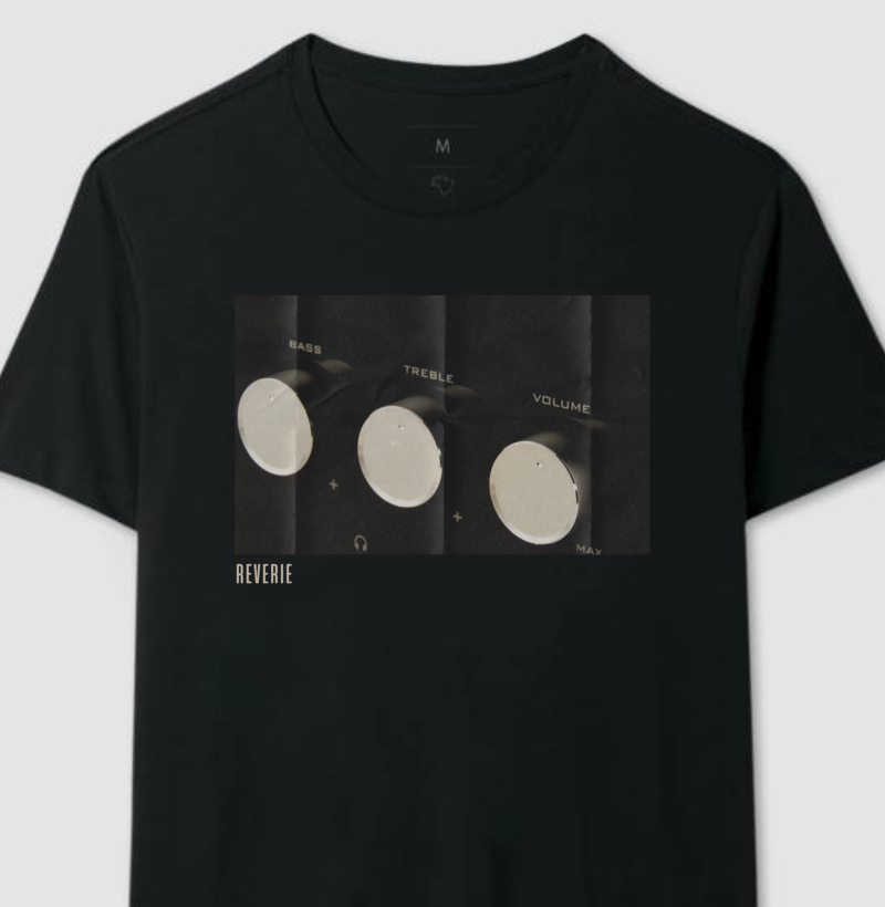 Camiseta Reverie Volumes