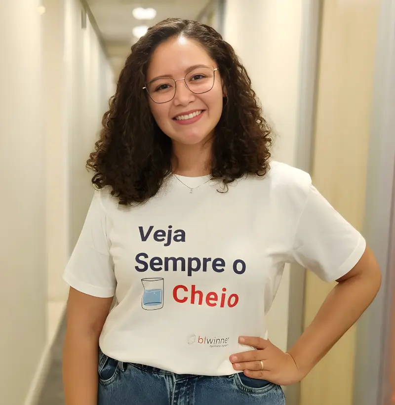 Camiseta Slim Veja sempre o copo cheio