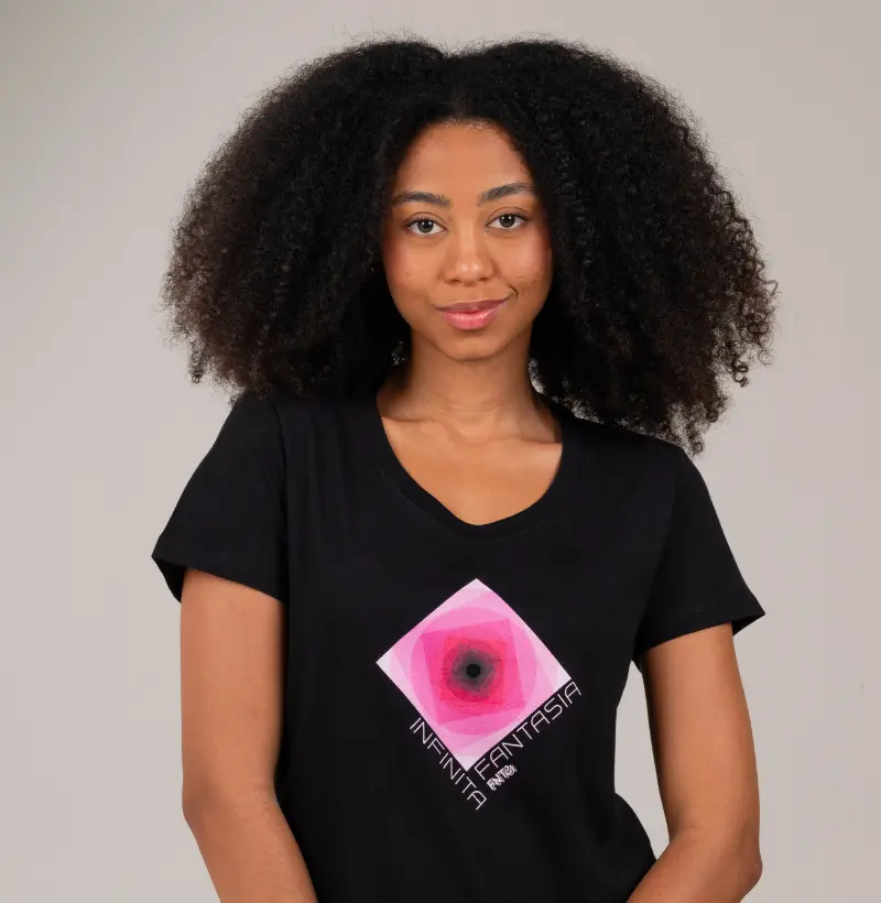 T-SHIRT "INFINITA FANTASIA" / MAGENTA ESTAMPA MÉDIA