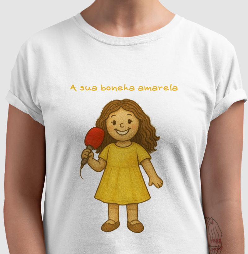 A sua Boneka amarela