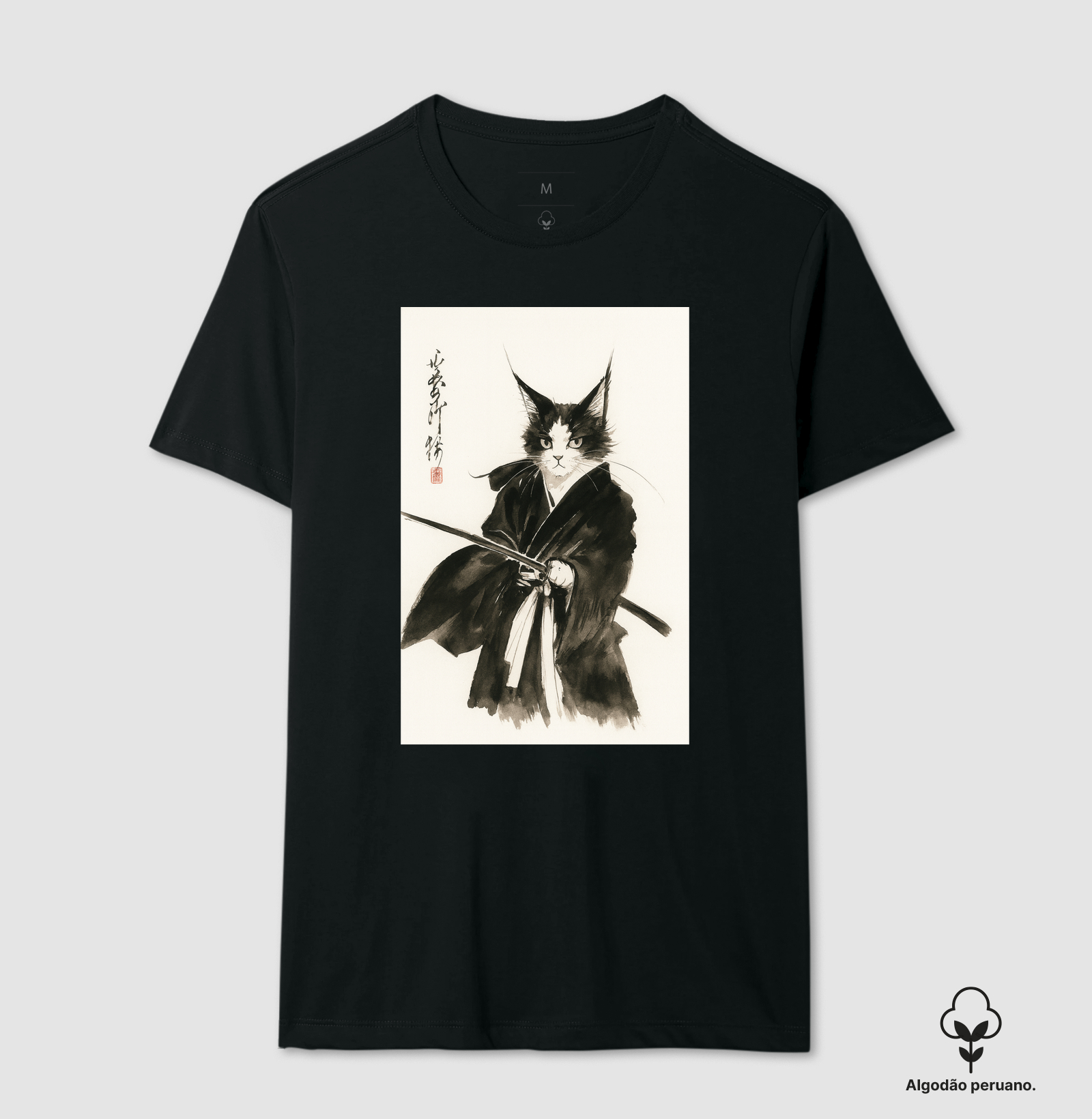 Camiseta Samurai Cat, Unissex com tingimento especial, perfeita para amantes de gatos — Presente único, estilo anime, moda divertida.