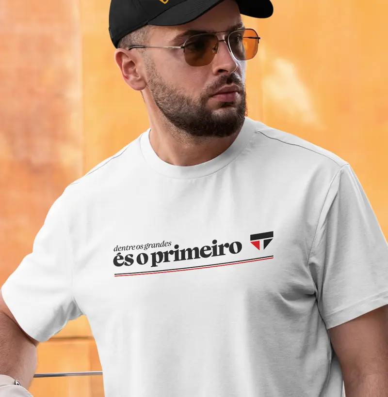 Dentre os Grandes És o Primeiro