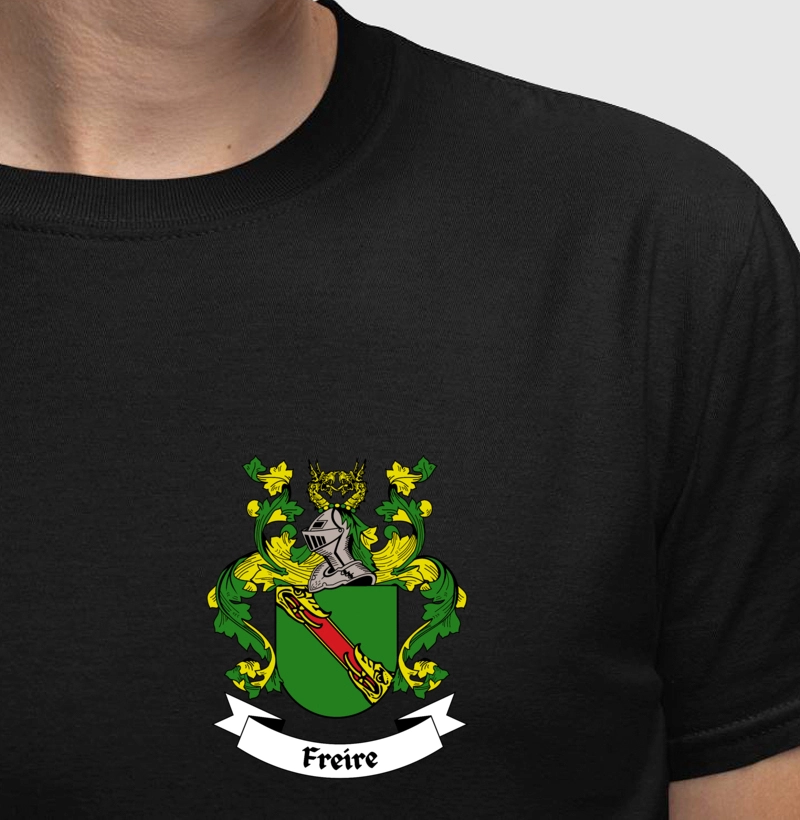 Brasão Família Freire no Peito