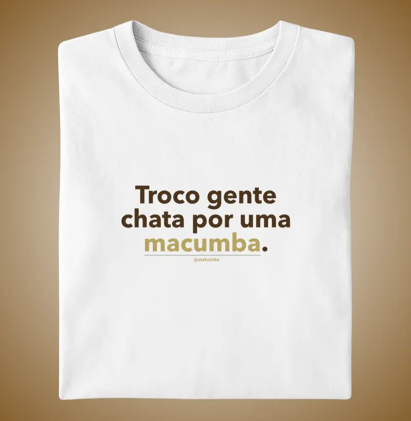 Troco gente chata por uma macumba