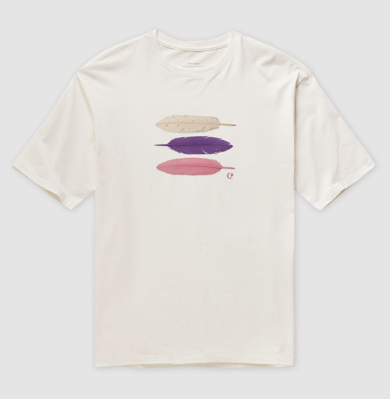 Camiseta Oversized - Entre Penas e Tons
