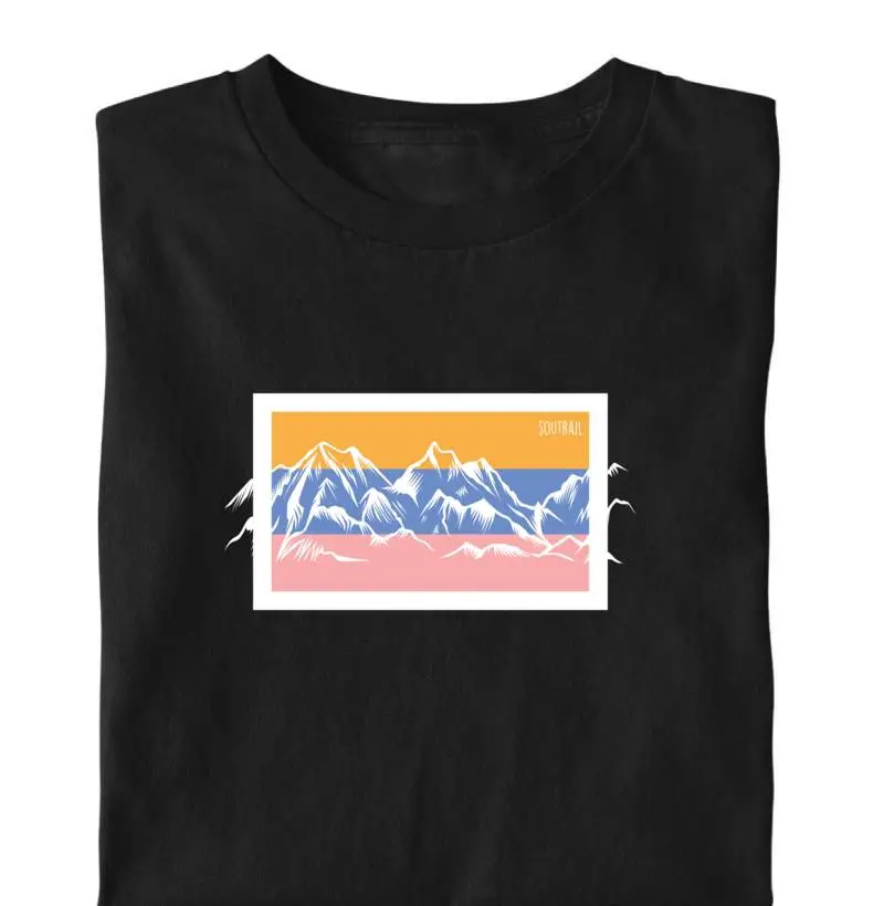 Camiseta Montanhas Pastel
