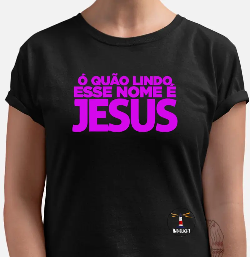 O quão lindo esse nome é Jesus camiseta qualidade Reserva
