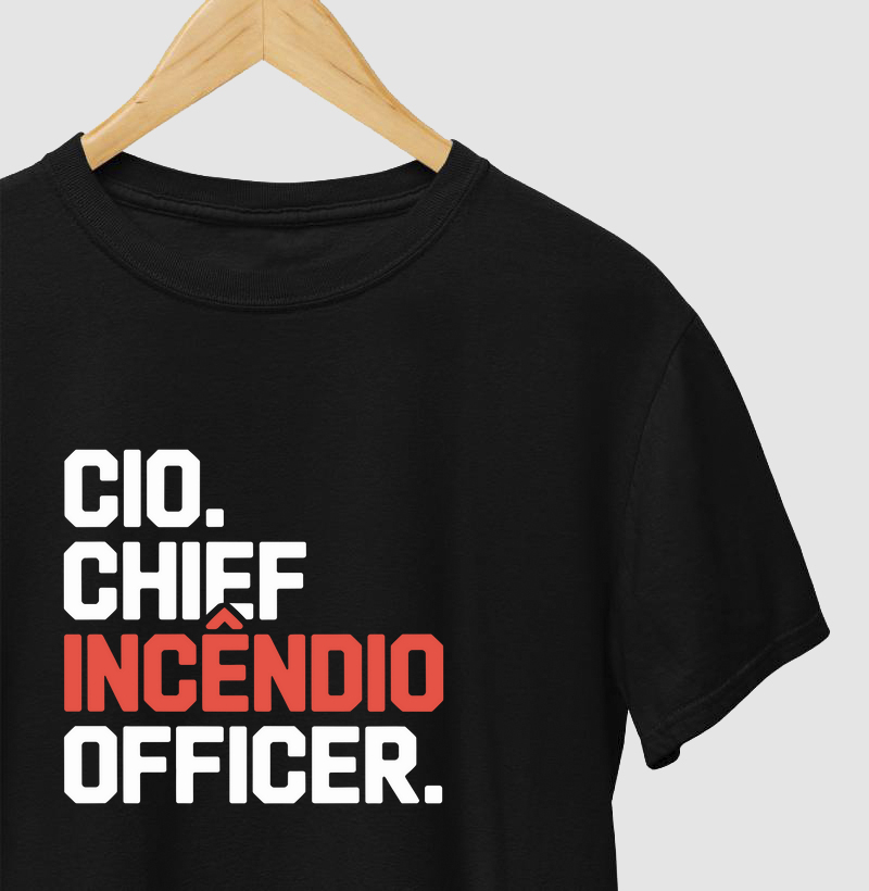 CIO: Chief Incêndio Officer (estilo tipográfico) (GES)