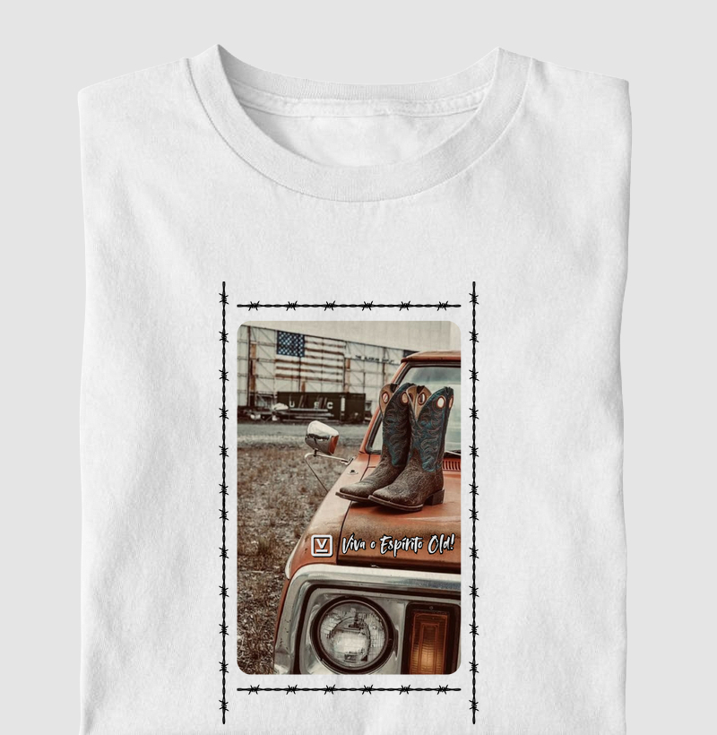 Camiseta Coleção Camionetes Agro 4x4 - Made in 80's