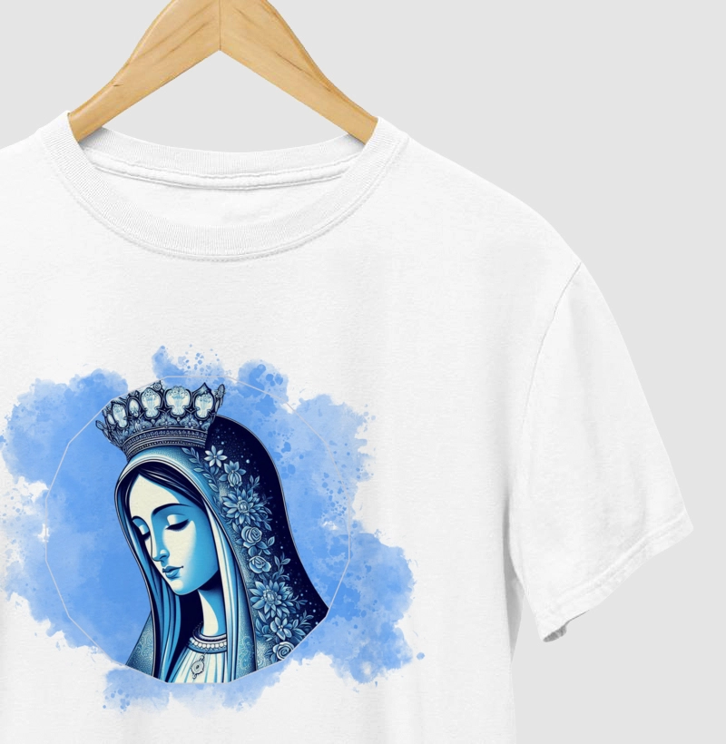 Camiseta  Básica de Algodão " Nossa Senhora"