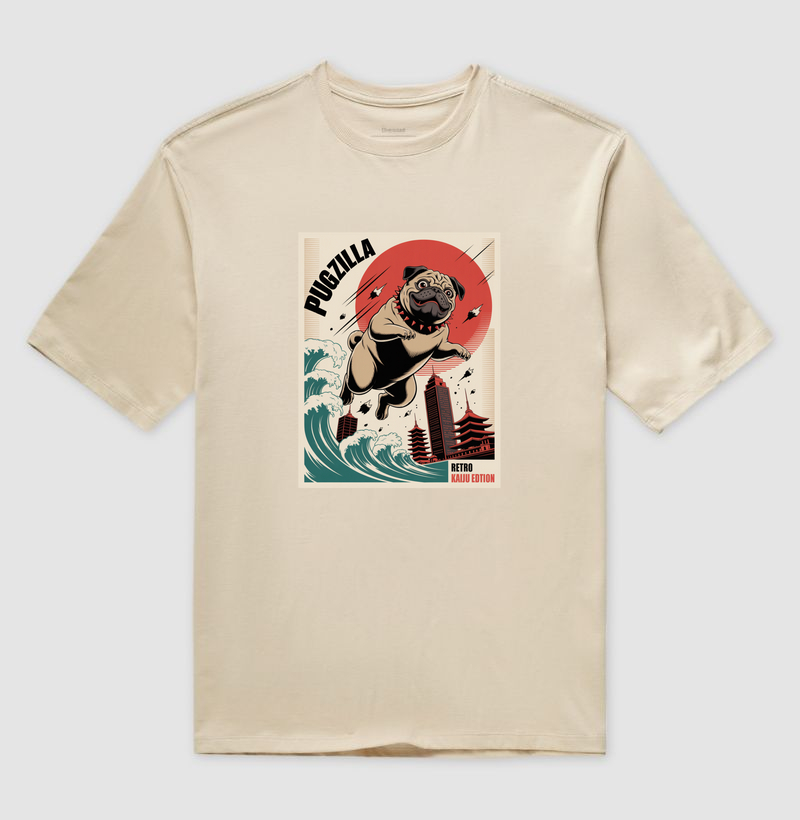 Camiseta Oversized Pugzilla - Retro Kaiju