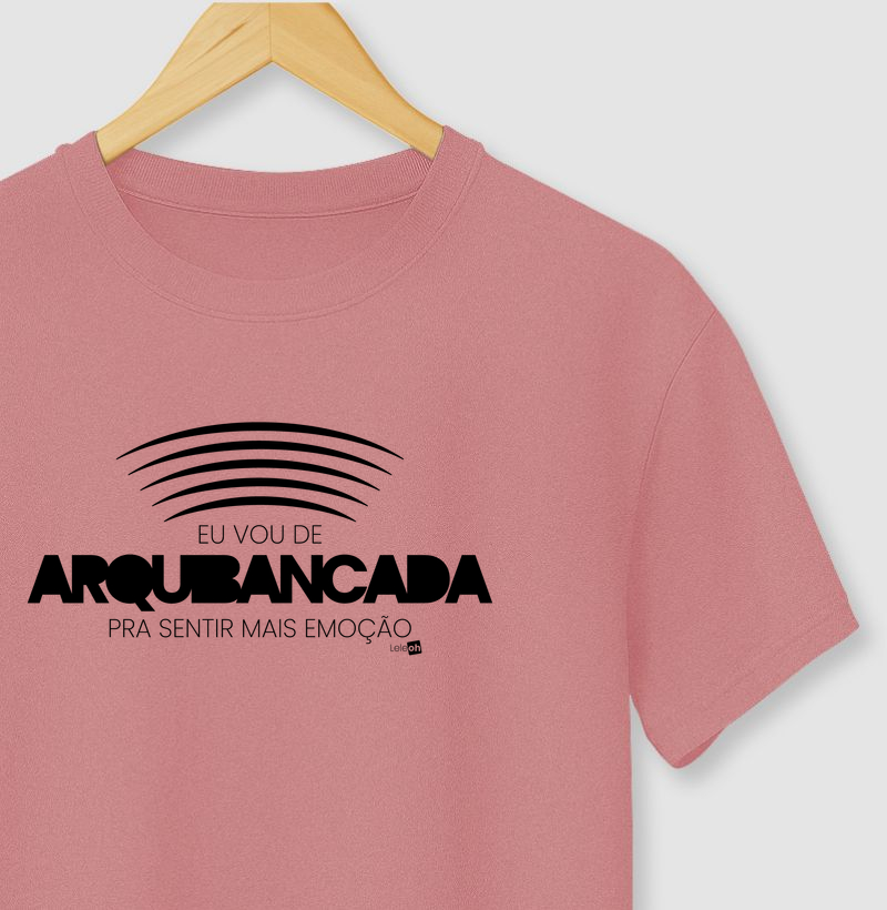 Eu vou de arquibancada